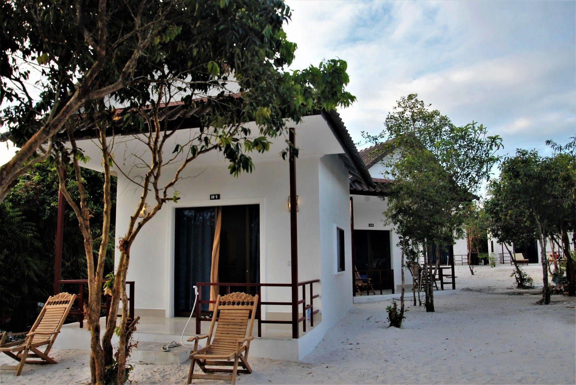 Home Stay Resort Koh Rong Sanloem Exterior photo